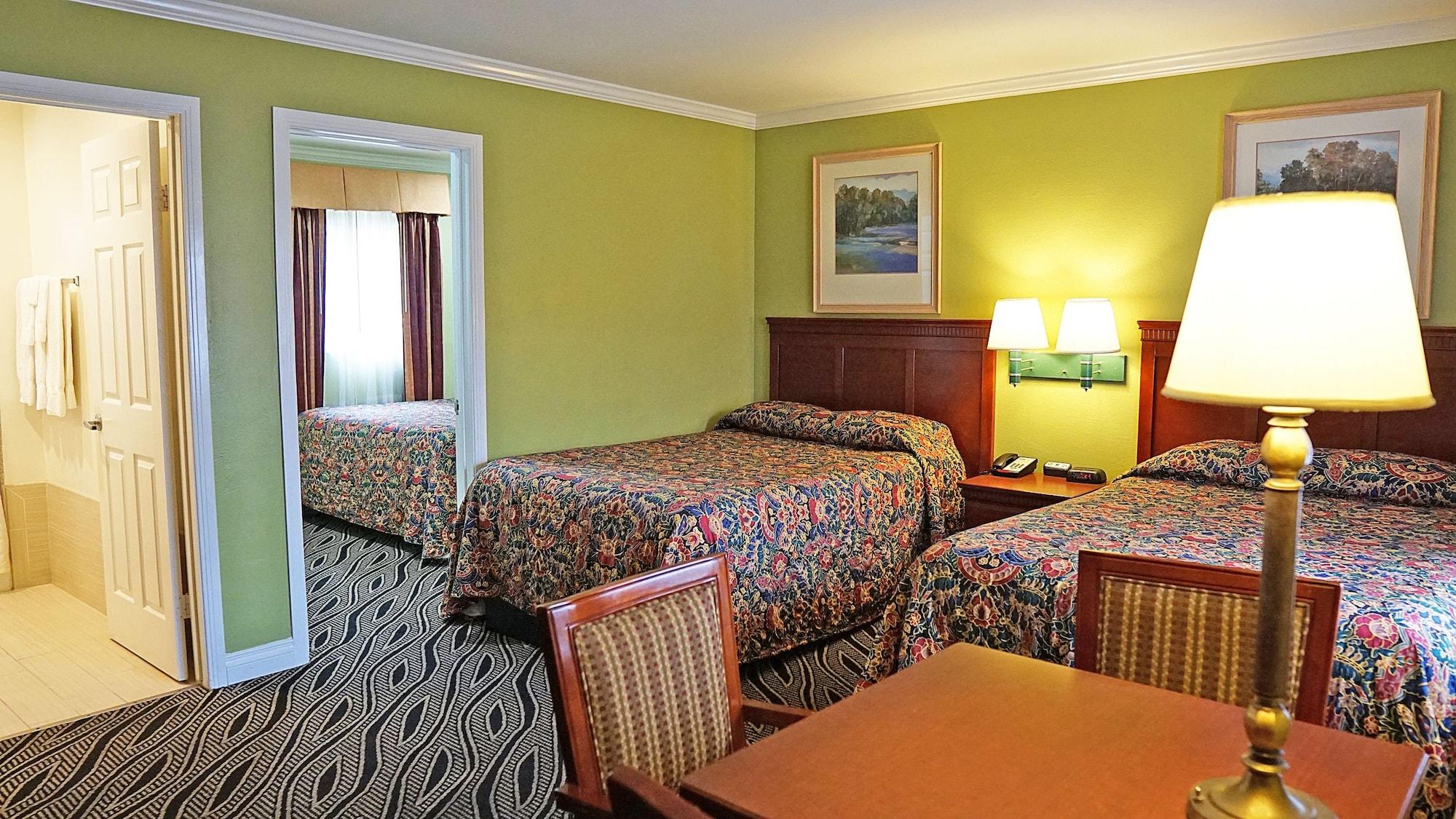 Redondo Inn And Suites Редондо-Бич Экстерьер фото